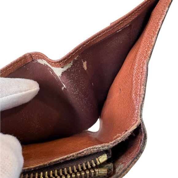 Louis Vuitton Monogram Compact Wallet - Picture 6 of 12